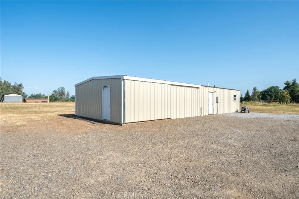 6679 Meadowlark Lane Anderson, CA 96007
