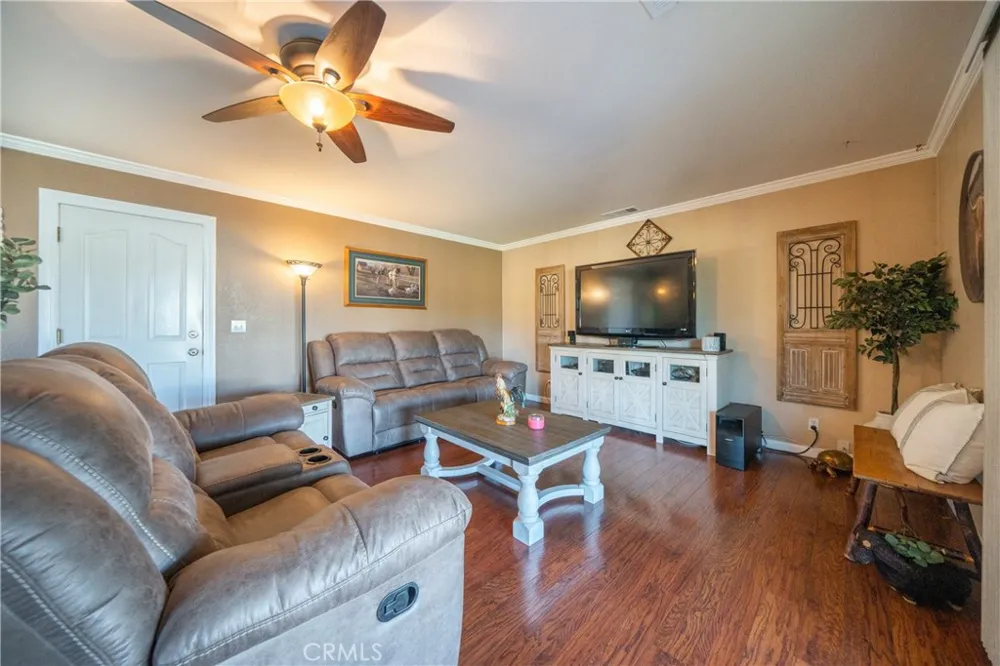 6679 Meadowlark Lane Anderson, CA 96007