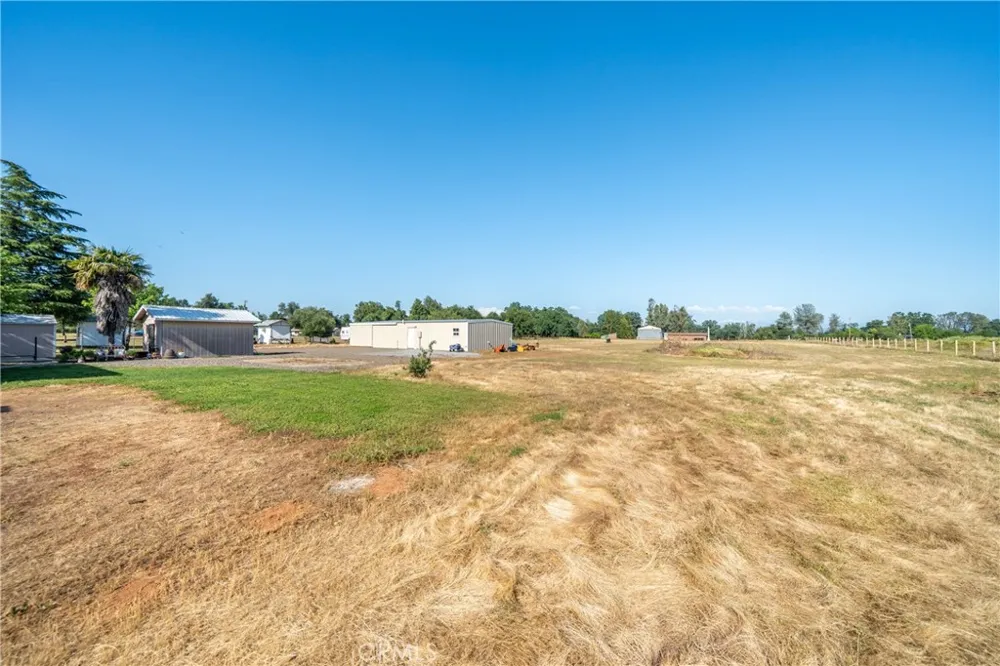6679 Meadowlark Lane Anderson, CA 96007