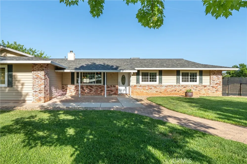 6679 Meadowlark Lane Anderson, CA 96007