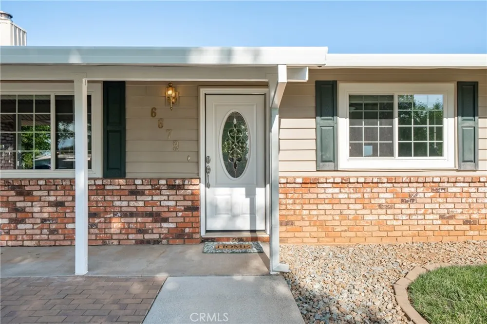 6679 Meadowlark Lane Anderson, CA 96007