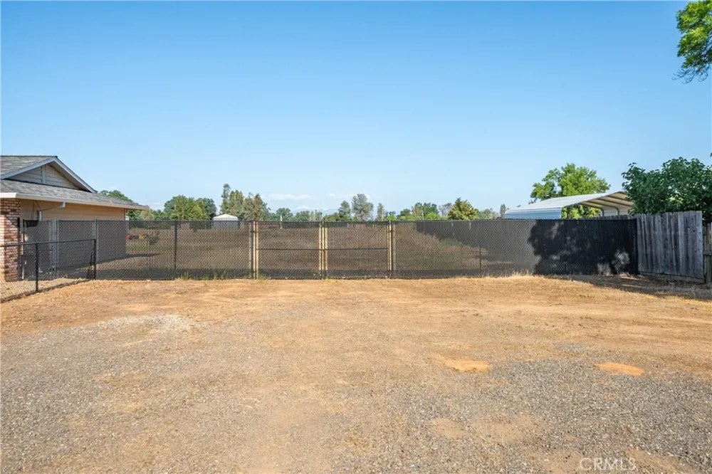 6679 Meadowlark Lane Anderson, CA 96007