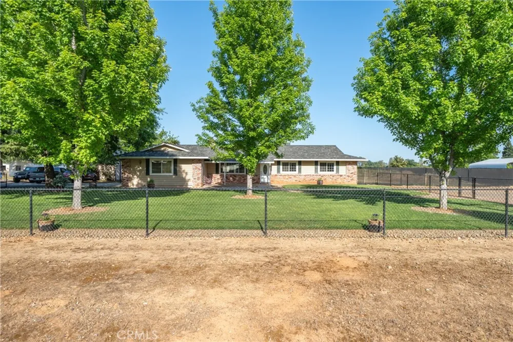 6679 Meadowlark Lane Anderson, CA 96007