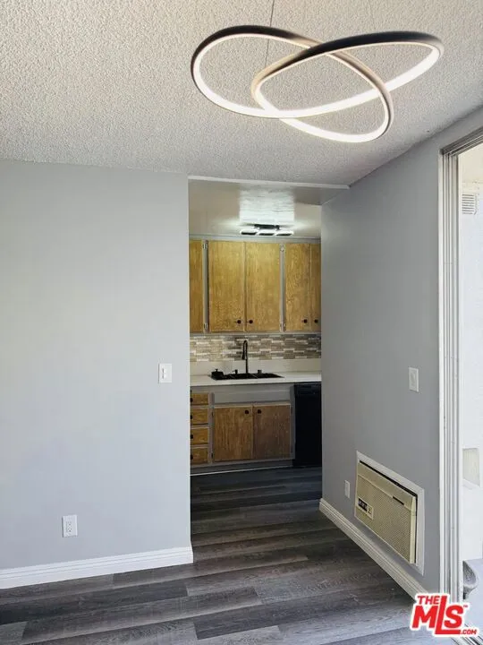 360 S Kenmore Avenue #305 Los Angeles, CA 90020