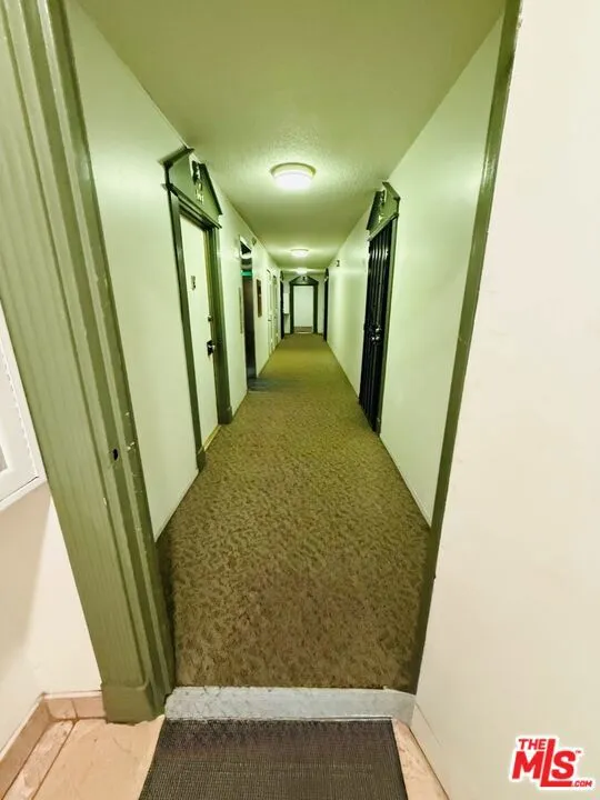 360 S Kenmore Avenue #305 Los Angeles, CA 90020