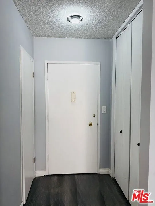 360 S Kenmore Avenue #305 Los Angeles, CA 90020