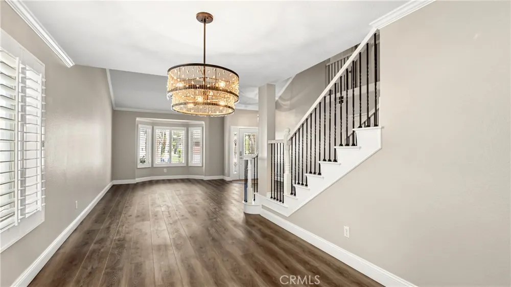 20416 Samual Saugus, CA 91350