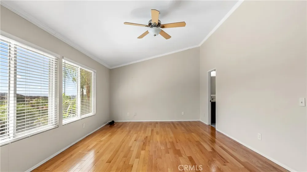 20416 Samual Saugus, CA 91350
