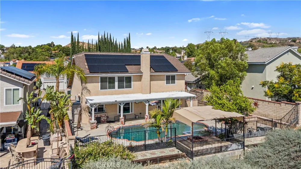 20416 Samual Saugus, CA 91350