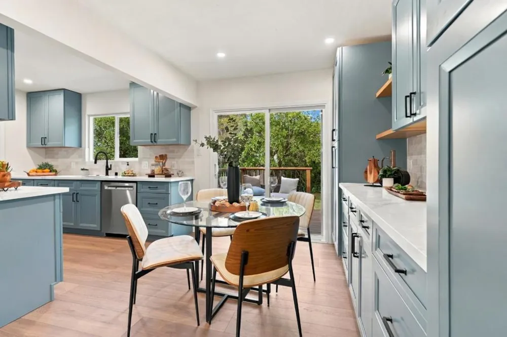 1121 Elmer Street Belmont, CA 94002