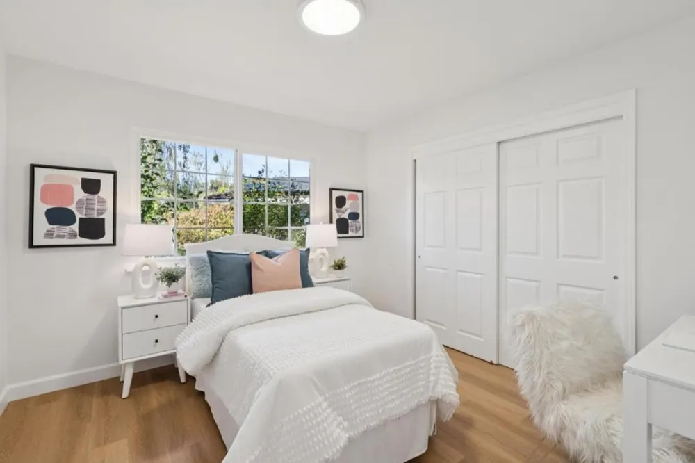 2068 Cynthia Way Los Altos, CA 94024