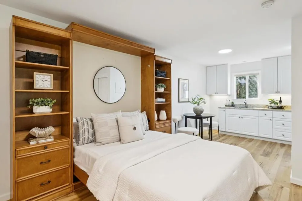 2068 Cynthia Way Los Altos, CA 94024