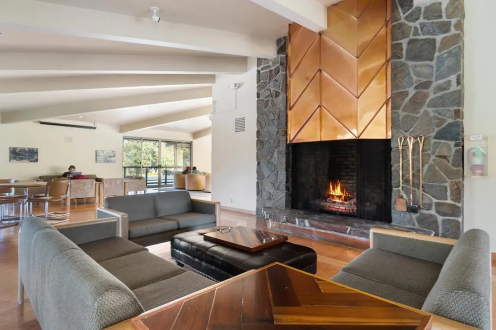 833 Humboldt Street #210 San Mateo, CA 94401
