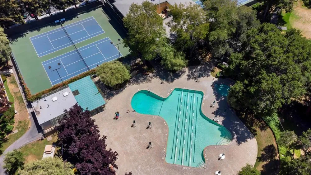 833 Humboldt Street #210 San Mateo, CA 94401