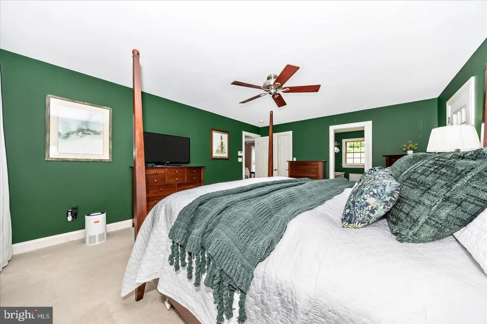 15810 SPADE ROAD Hagerstown, MD 21740