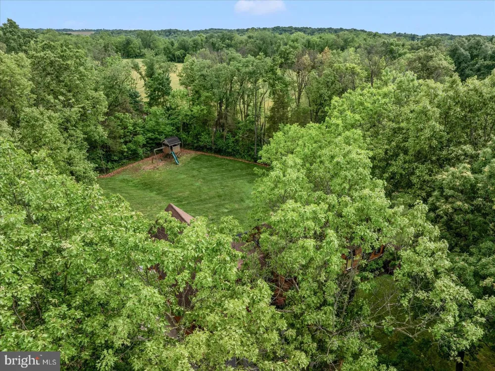 15810 SPADE ROAD Hagerstown, MD 21740