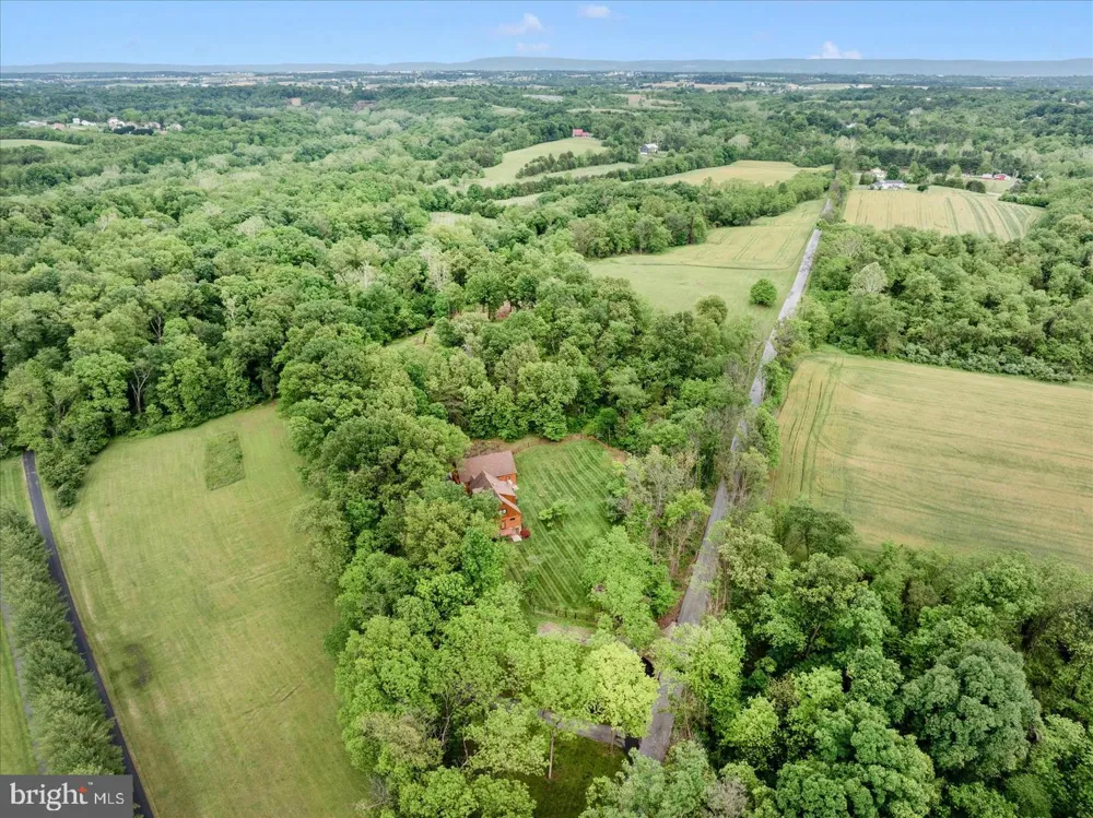 15810 SPADE ROAD Hagerstown, MD 21740