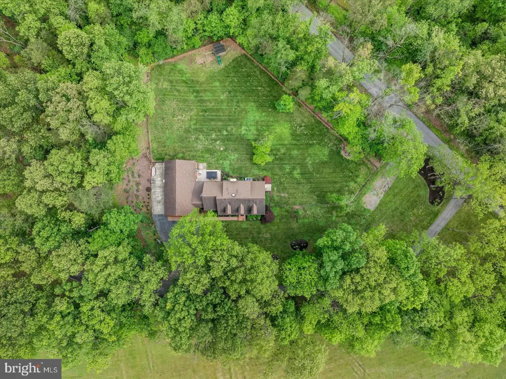 15810 SPADE ROAD Hagerstown, MD 21740