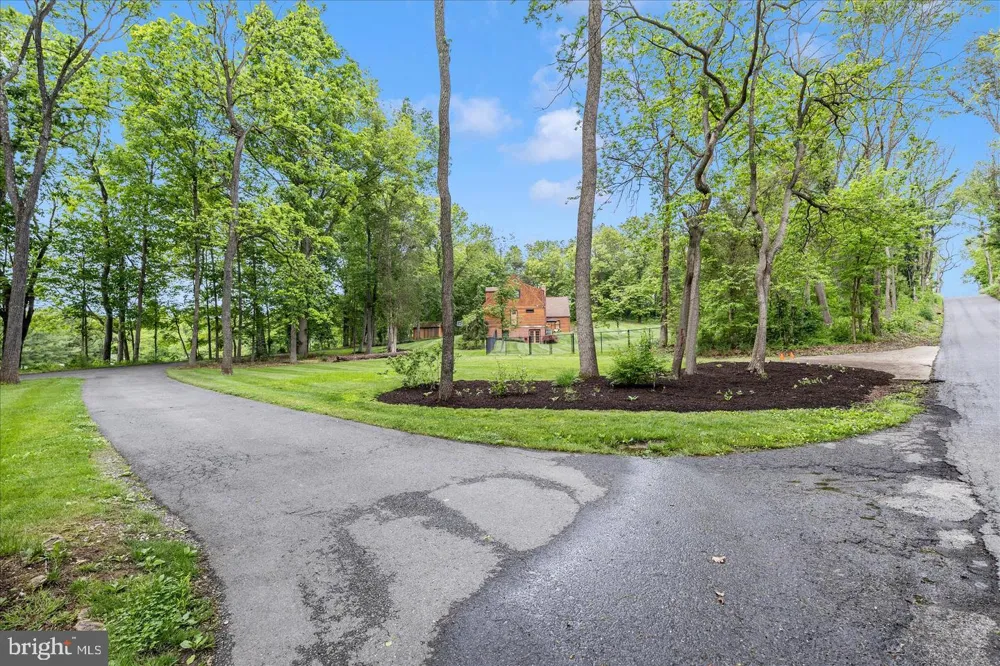 15810 SPADE ROAD Hagerstown, MD 21740