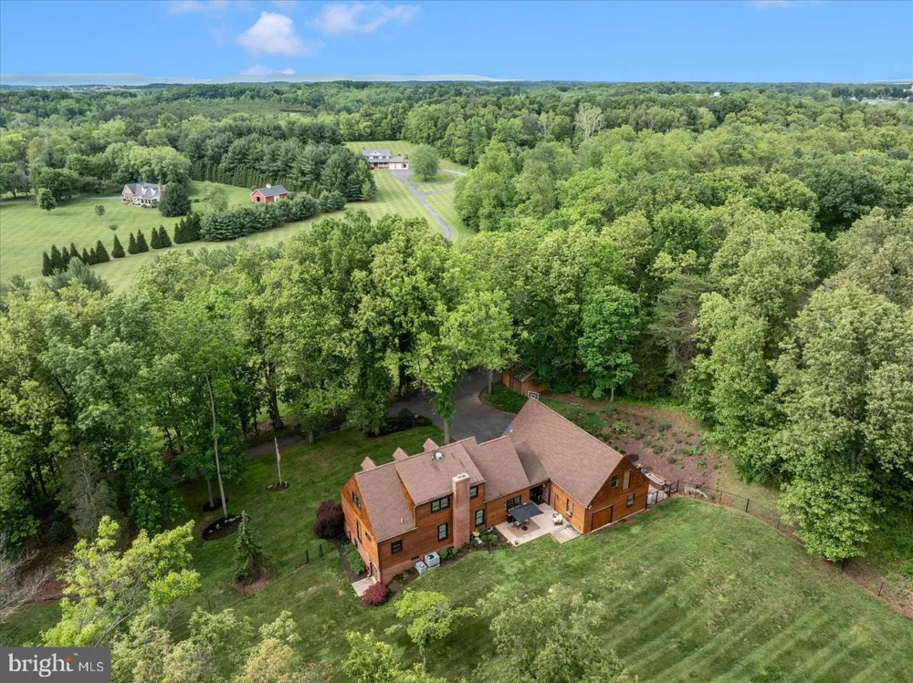 15810 SPADE ROAD Hagerstown, MD 21740