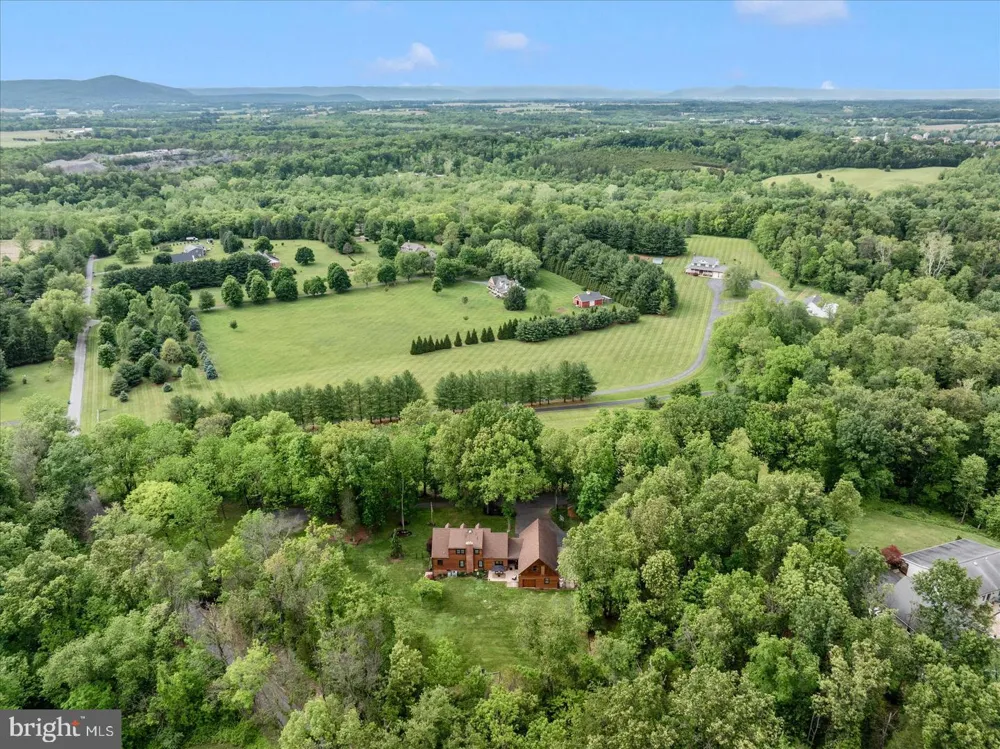 15810 SPADE ROAD Hagerstown, MD 21740