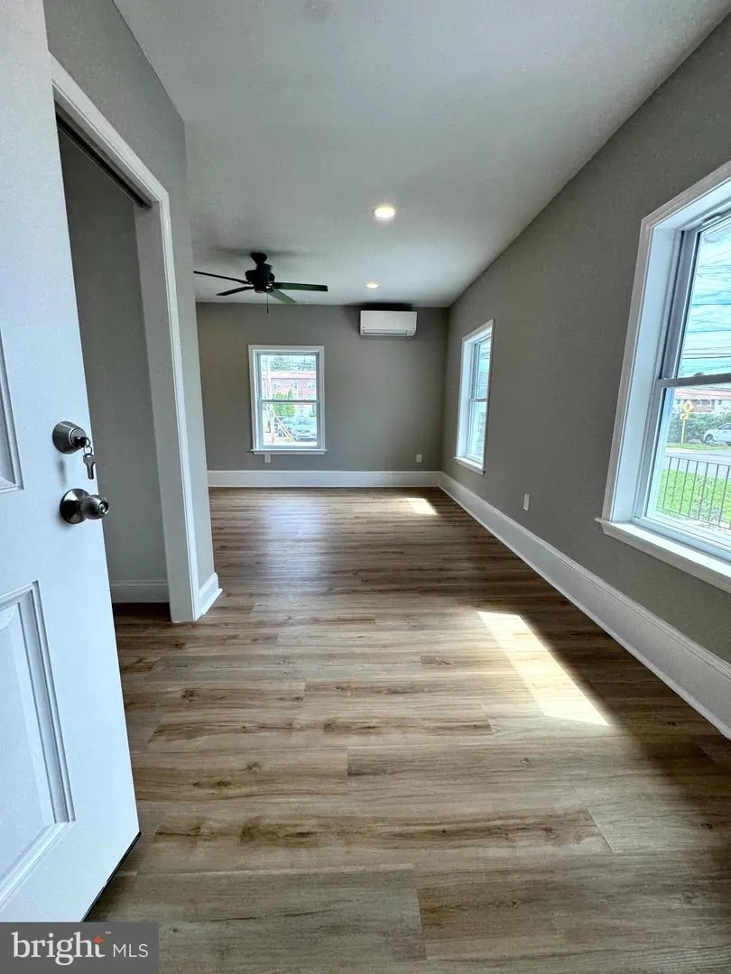 77 BYBERRY ROAD #UNIT B Hatboro, PA 19040