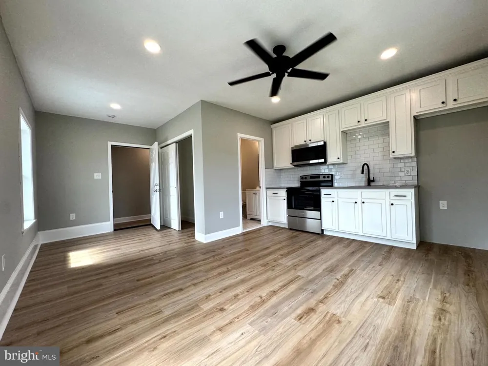 77 BYBERRY ROAD #UNIT B Hatboro, PA 19040