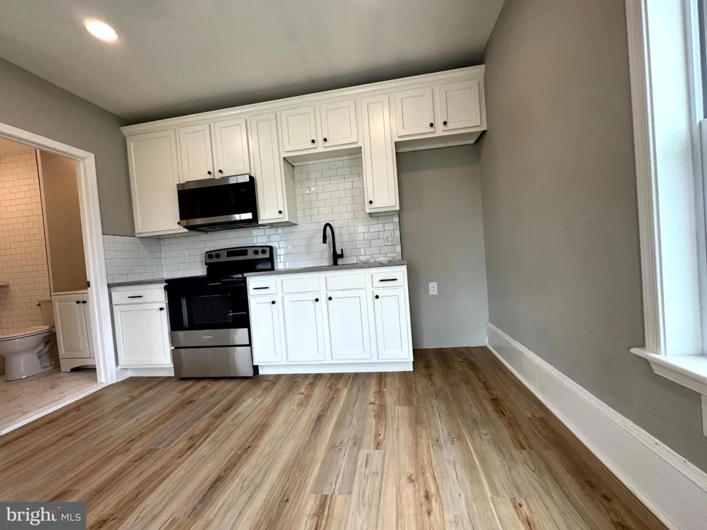 77 BYBERRY ROAD #UNIT B Hatboro, PA 19040