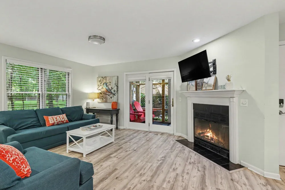 800 North Shore Drive #2 South Haven, MI 49090