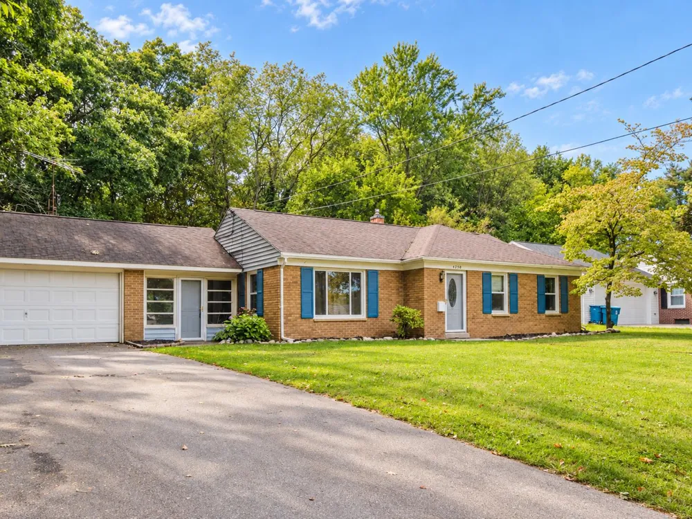 4250 Pembrook Street Kalamazoo, MI 49008