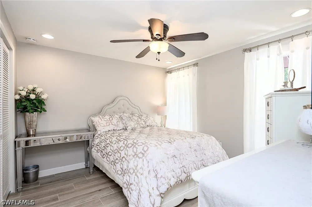 Golden Oaks Lane Naples, FL 34119