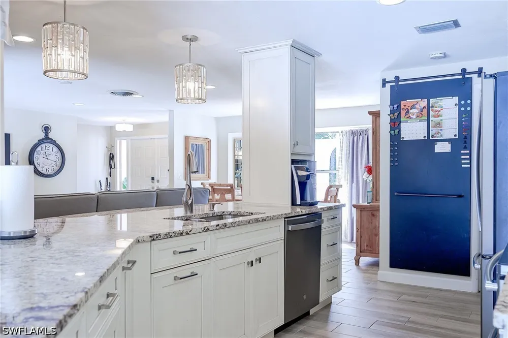 Golden Oaks Lane Naples, FL 34119