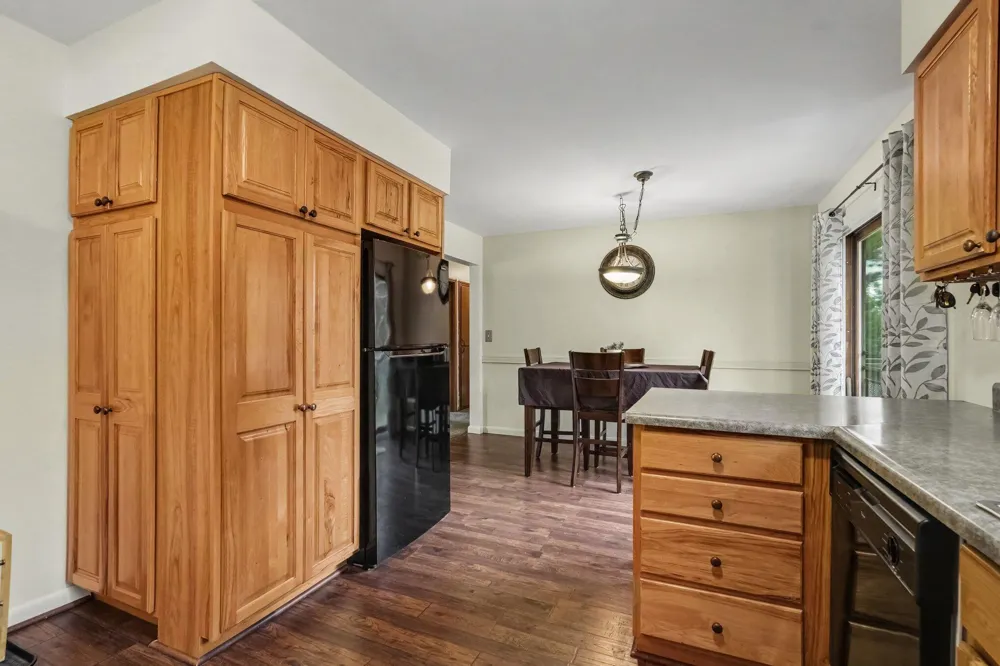 927 Lincoln Street Tallmadge Charter Township, MI 49534