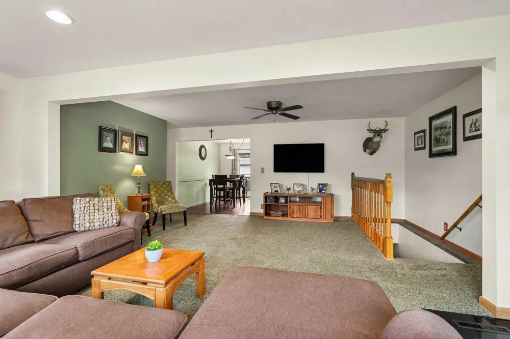 927 Lincoln Street Tallmadge Charter Township, MI 49534