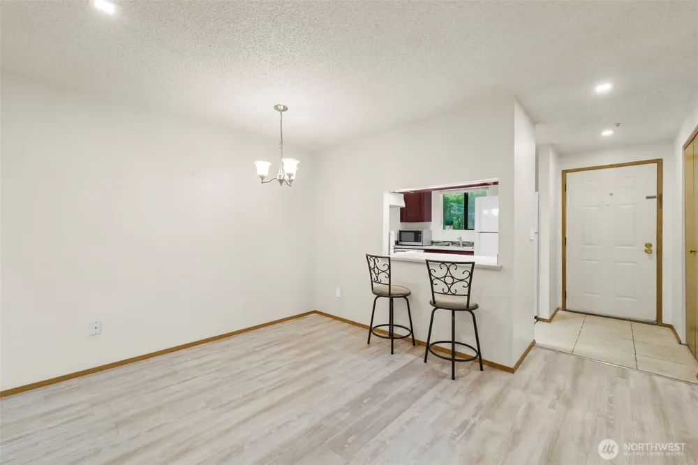 3322 I STREET NE #E203 Auburn, WA 98002