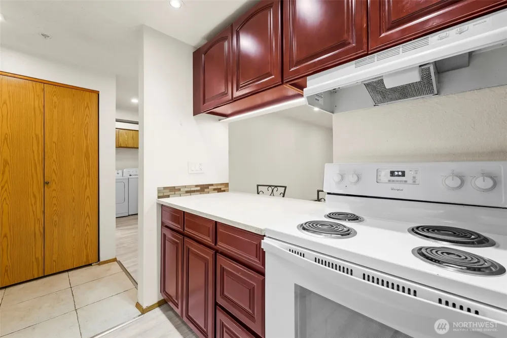3322 I STREET NE #E203 Auburn, WA 98002