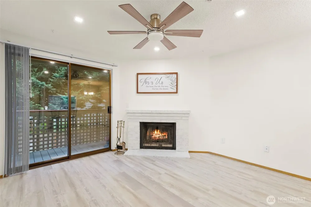 3322 I STREET NE #E203 Auburn, WA 98002