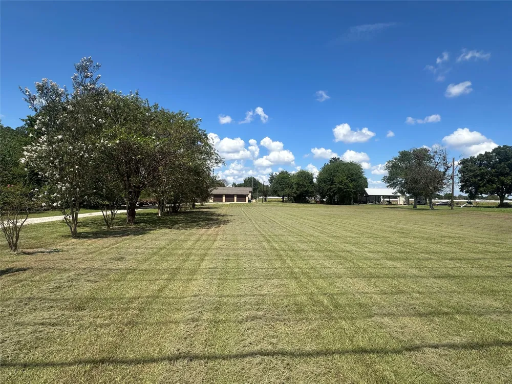 10100 Varisco Lane Bryan, TX 77807