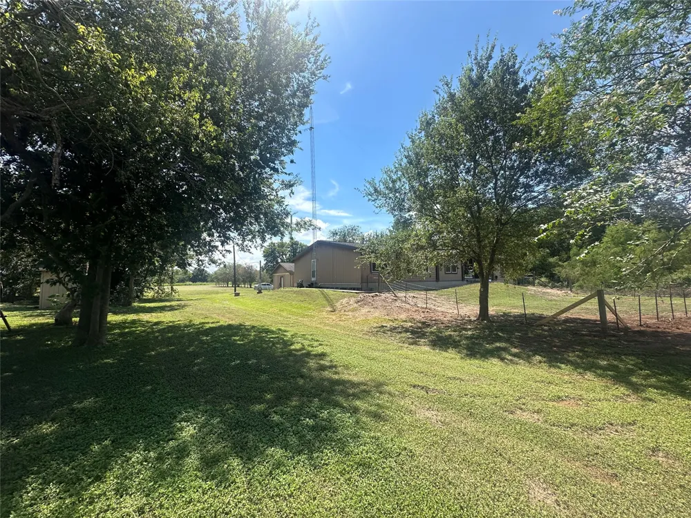 10100 Varisco Lane Bryan, TX 77807