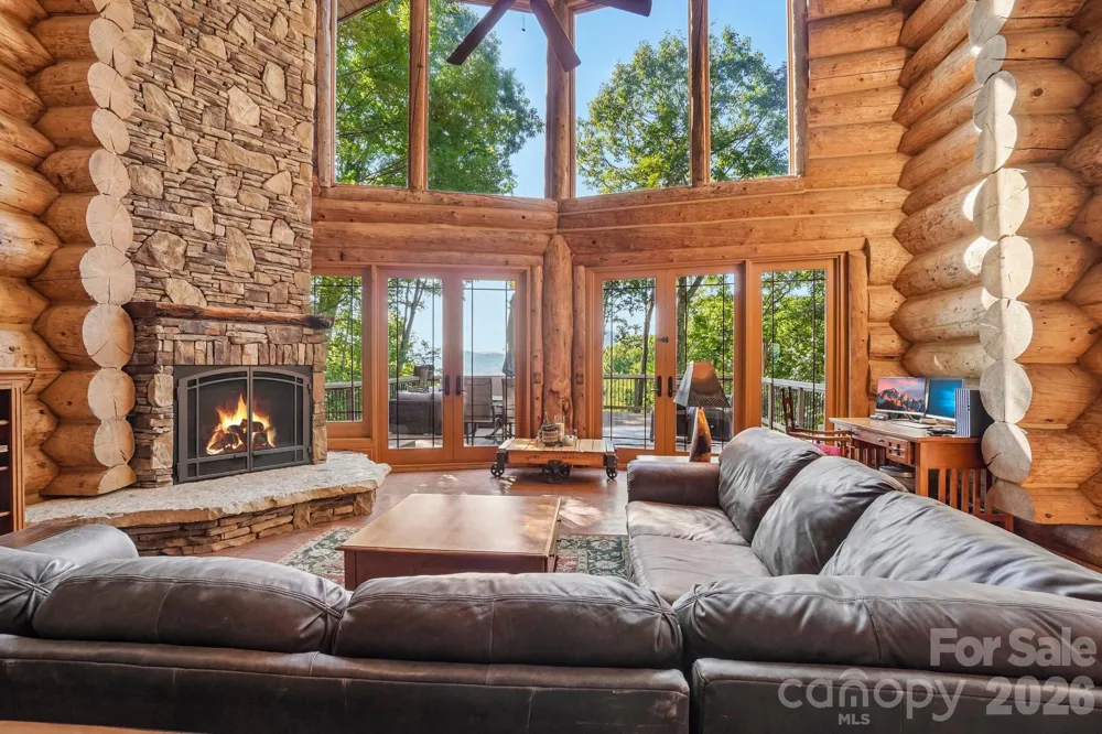 476 Waterford Drive Maggie Valley, NC 28751