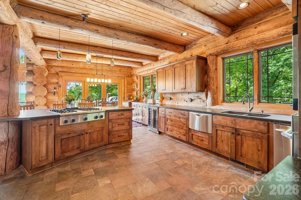 476 Waterford Drive Maggie Valley, NC 28751