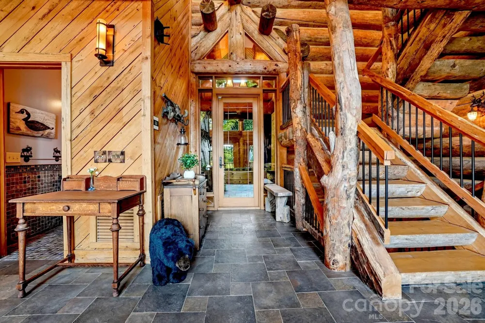 476 Waterford Drive Maggie Valley, NC 28751