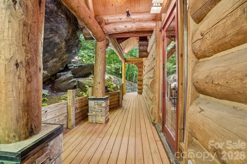 476 Waterford Drive Maggie Valley, NC 28751