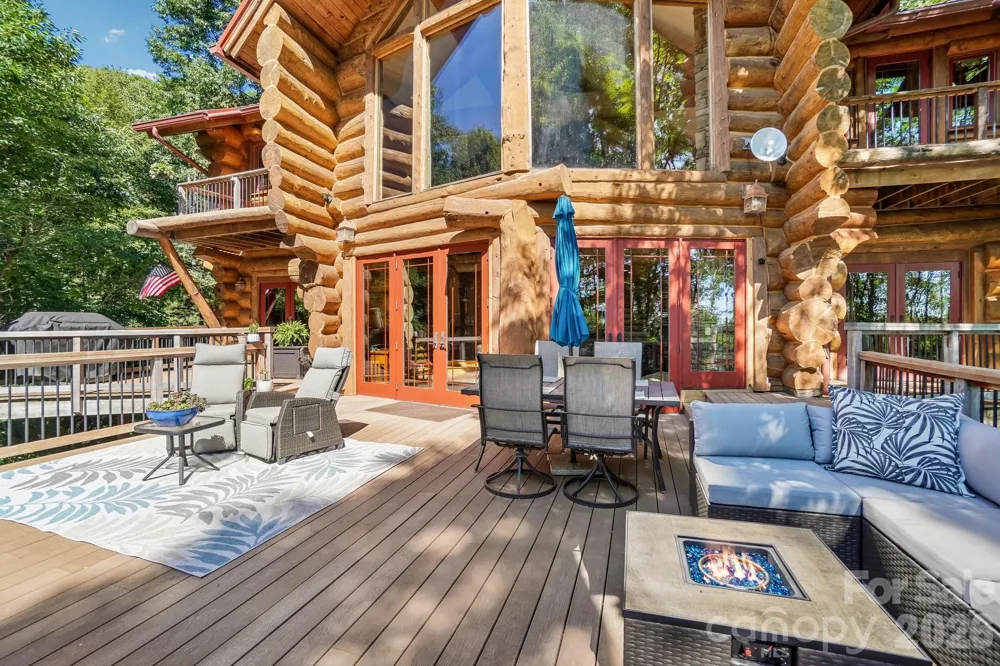 476 Waterford Drive Maggie Valley, NC 28751