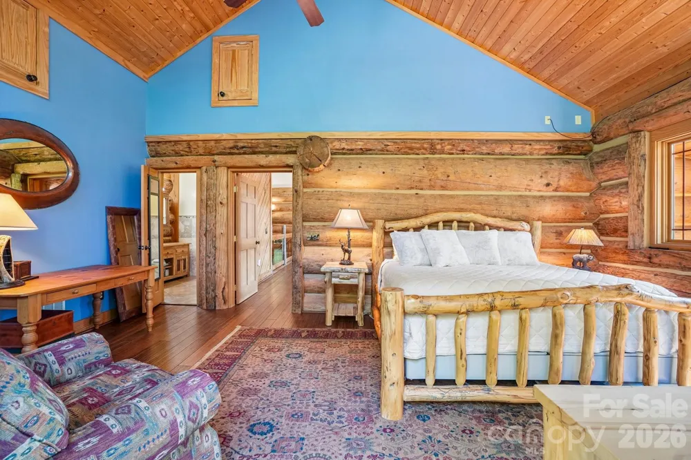 476 Waterford Drive Maggie Valley, NC 28751