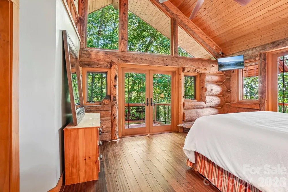 476 Waterford Drive Maggie Valley, NC 28751