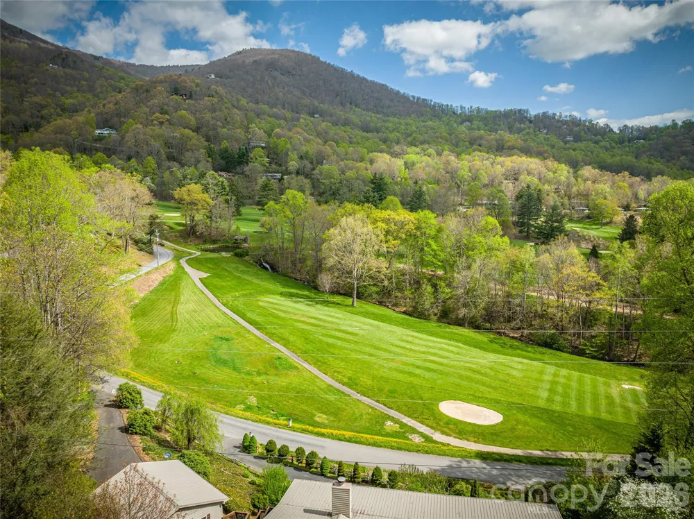 476 Waterford Drive Maggie Valley, NC 28751