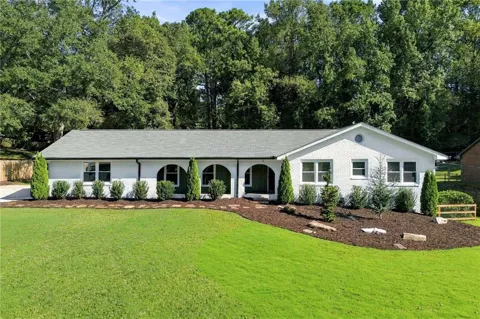 735 Lake Charles Way