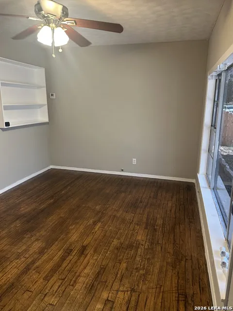 753 San Antonio Seguin, TX 78155