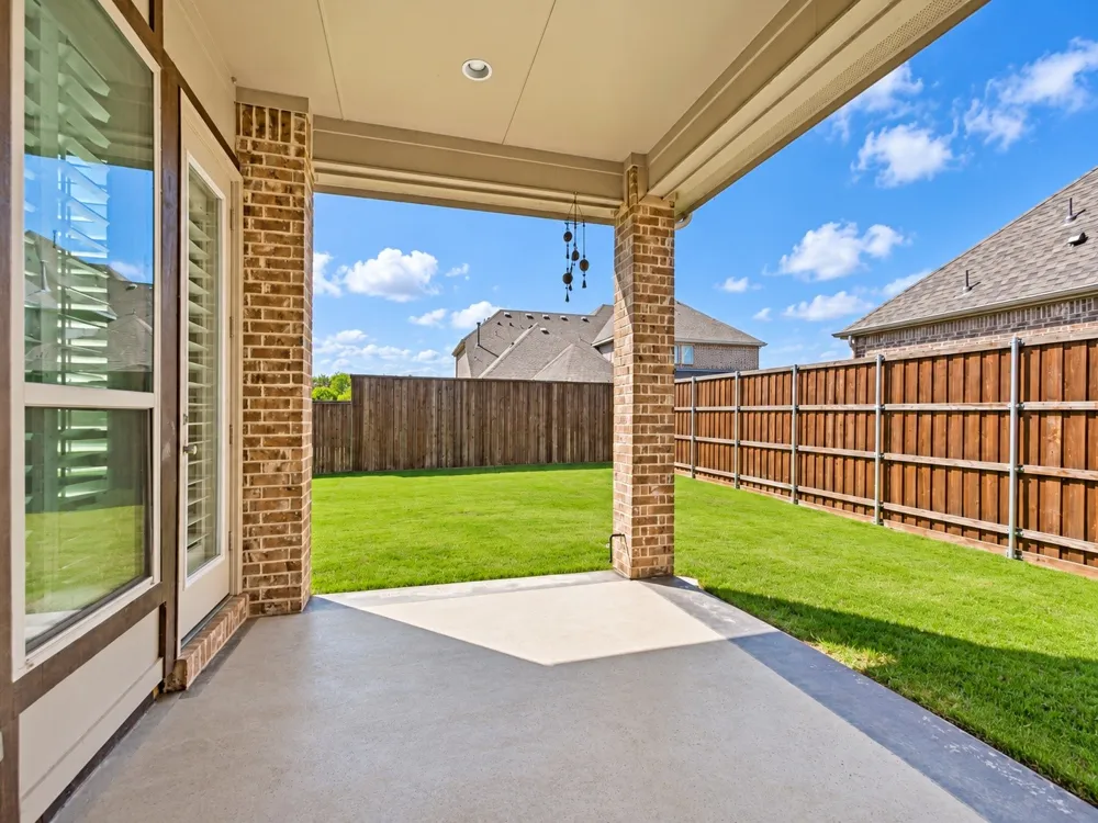 204 Whitewing Lane Murphy, TX 75094